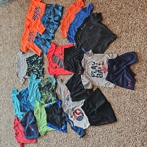 11 UA Sets + 3 T-shirts